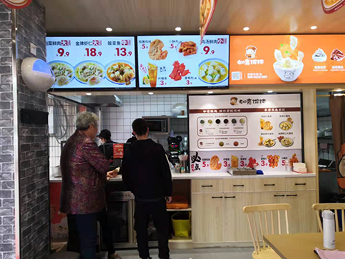 開餛飩店需要準備什么？這四大方面值得關(guān)注!